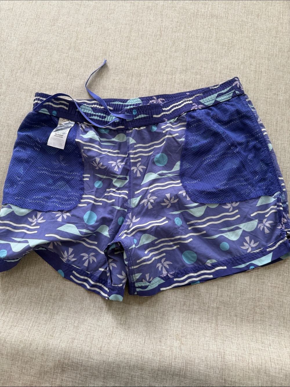 COLUMBIA Shorts Women's Large Sandy River II Printed Swim Shorts 5" colorful - Picture 8 of 13